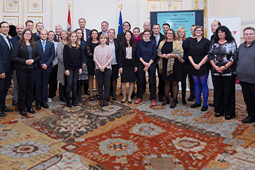 Vermittler und VermittlerInnen denk mal wien